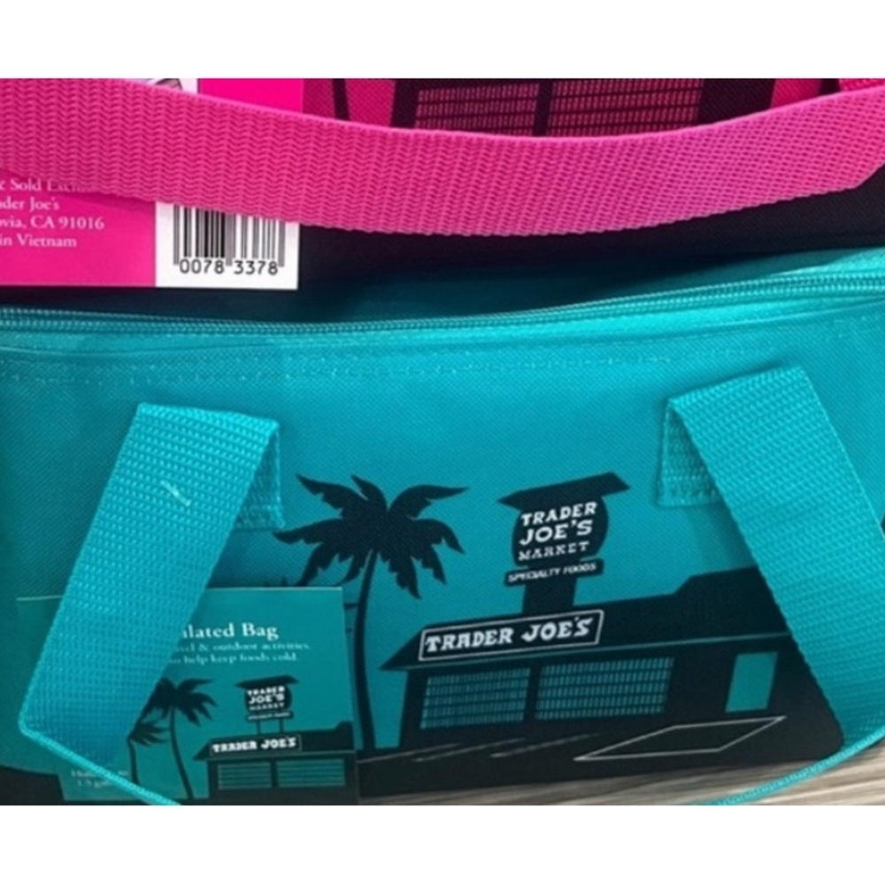 HOT PINK - Limited Trader Joe’s mini insulated cooler.